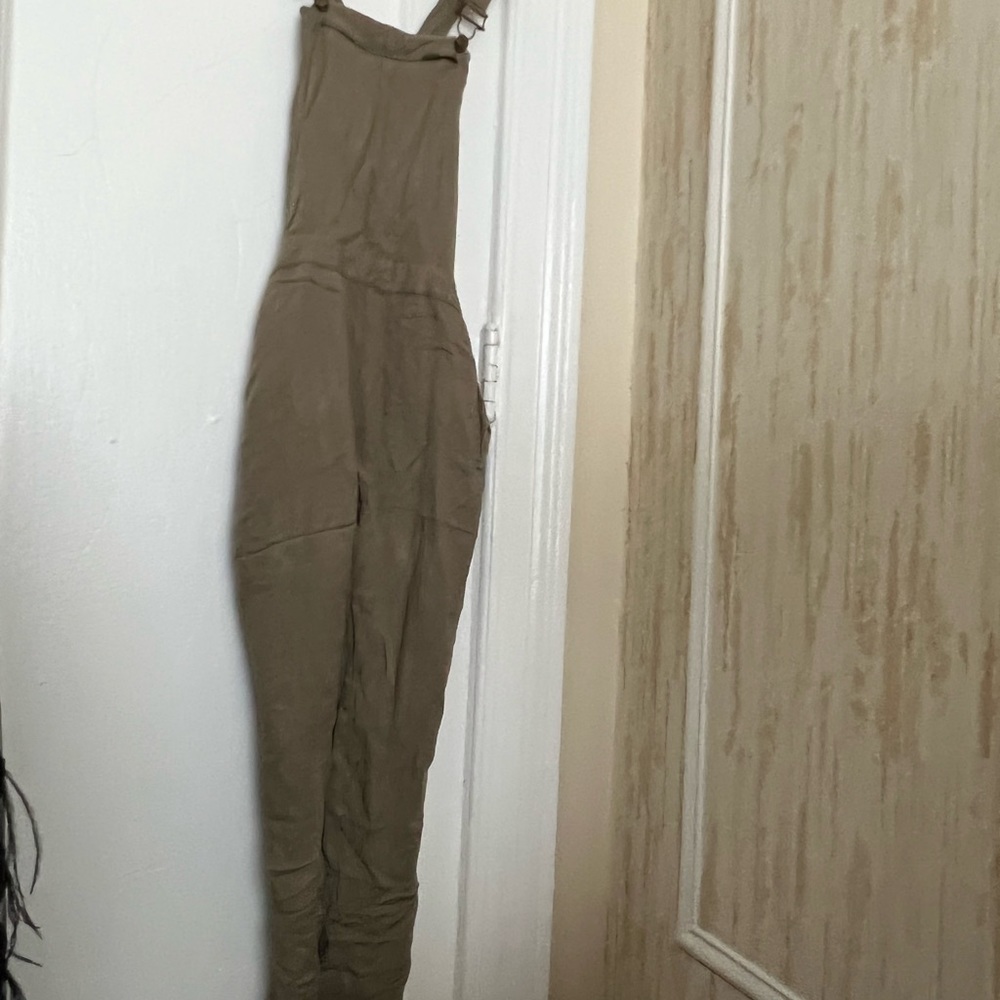 Loose fitting jumpsuit